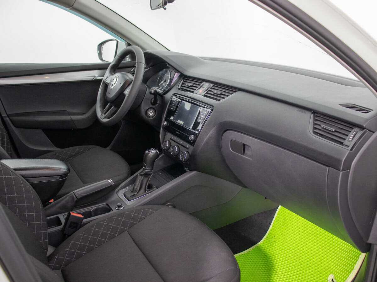 Skoda Octavia с пробегом — 2018 год. Фото: #8