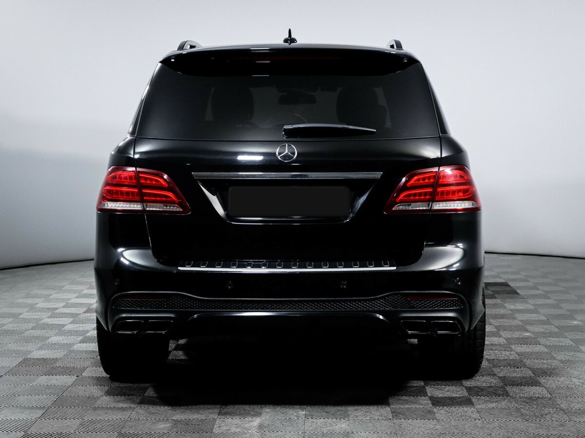 Mercedes-Benz GLE с пробегом — 2015 год. Фото: #5