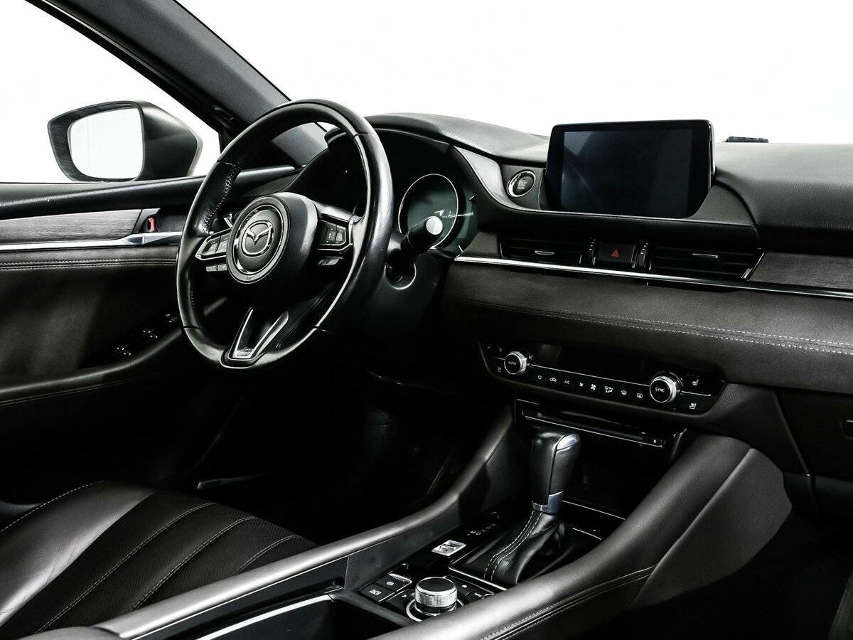 Mazda 6 с пробегом — 2022 год. Фото: #8