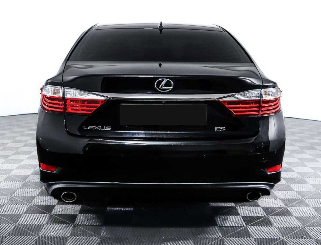 Lexus ES с пробегом — 2013 год. Фото: #5