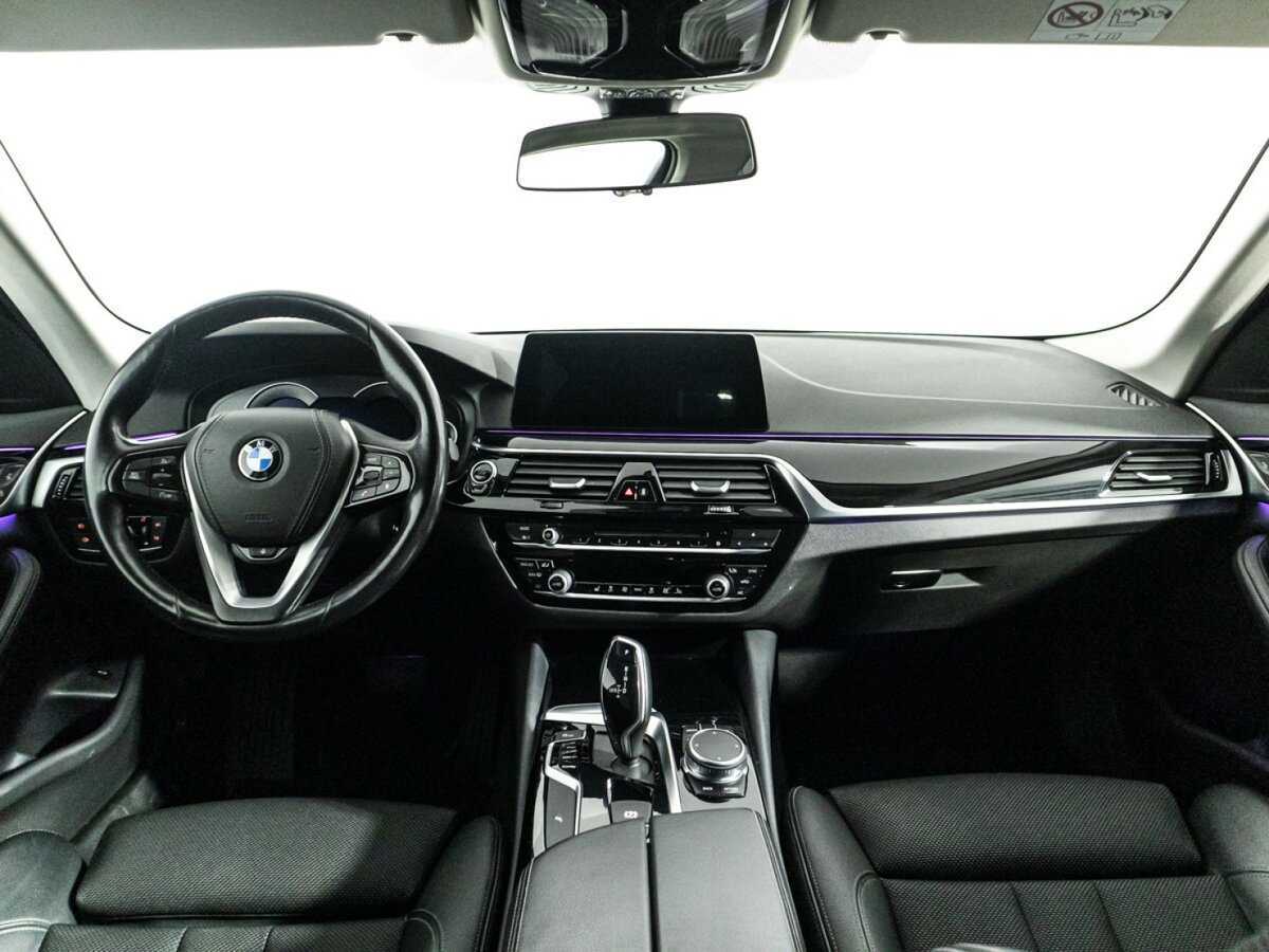 BMW 5 серии с пробегом — 2019 год. Фото: #12