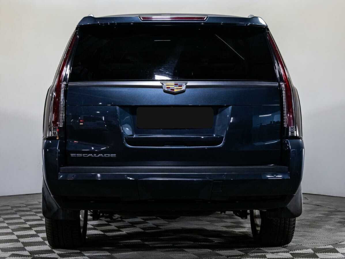 Cadillac Escalade с пробегом — 2018 год. Фото: #5