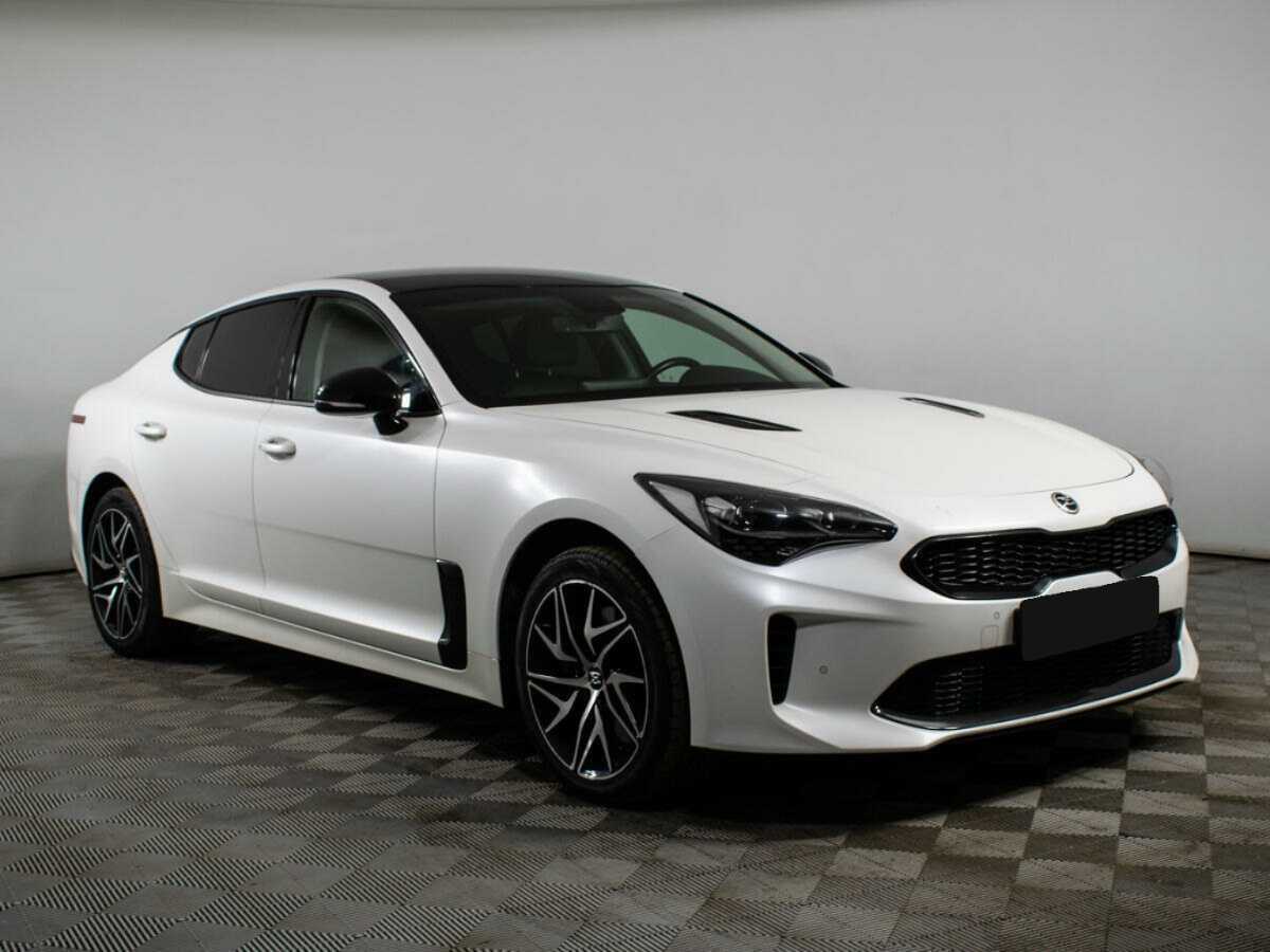 Kia Stinger с пробегом — 2021 год. Фото: #2