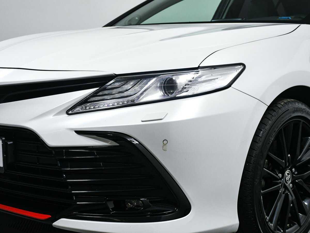 Toyota Camry с пробегом — 2021 год. Фото: #14