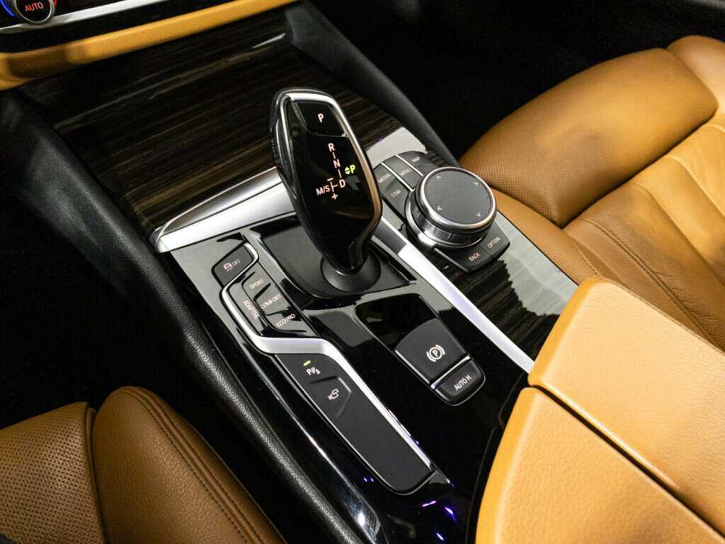 BMW 5 серии с пробегом — 2019 год. Фото: #18
