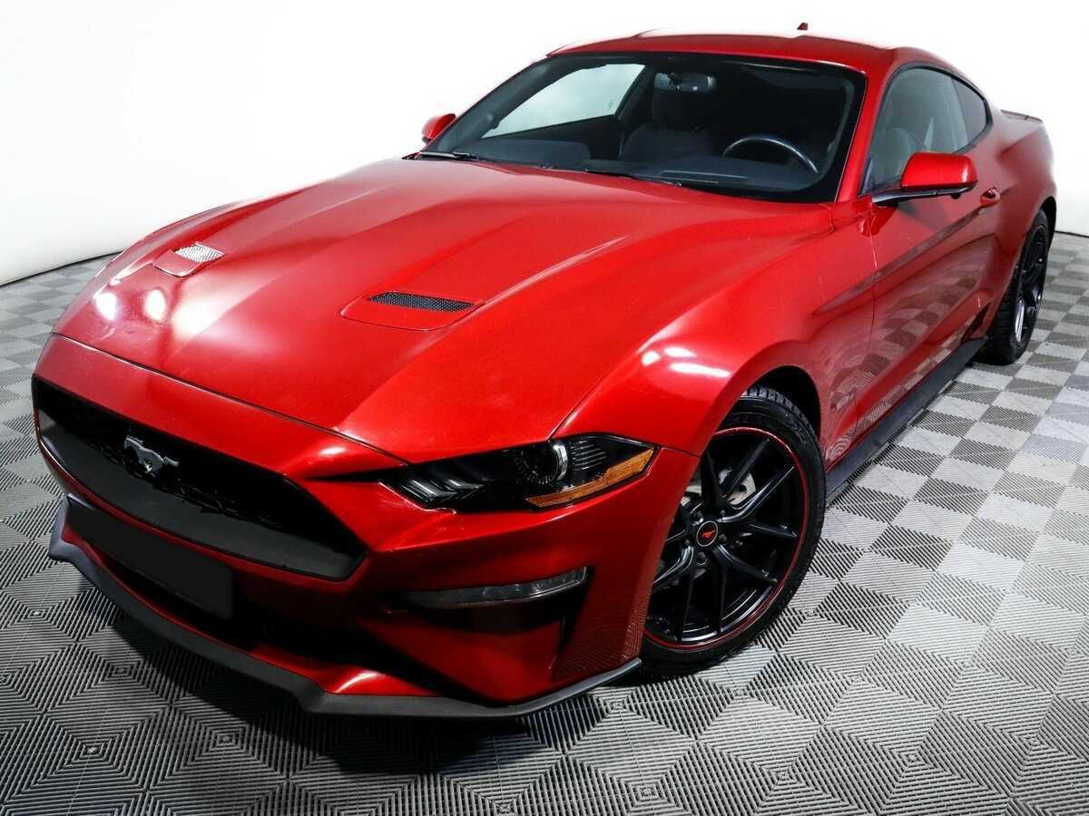Ford Mustang с пробегом — 2020 год. Фото: #13