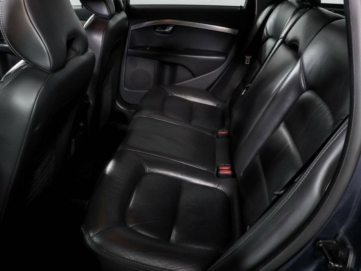 Volvo XC70 с пробегом — 2008 год. Фото: #7