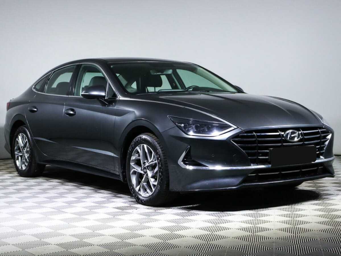 Hyundai Sonata с пробегом — 2020 год. Фото: #2