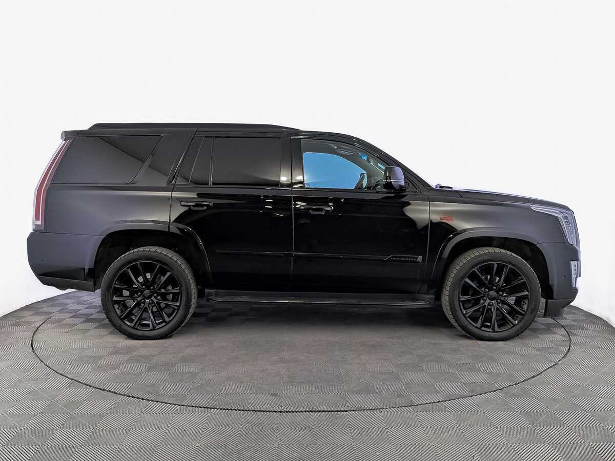 Cadillac Escalade с пробегом — 2019 год. Фото: #3