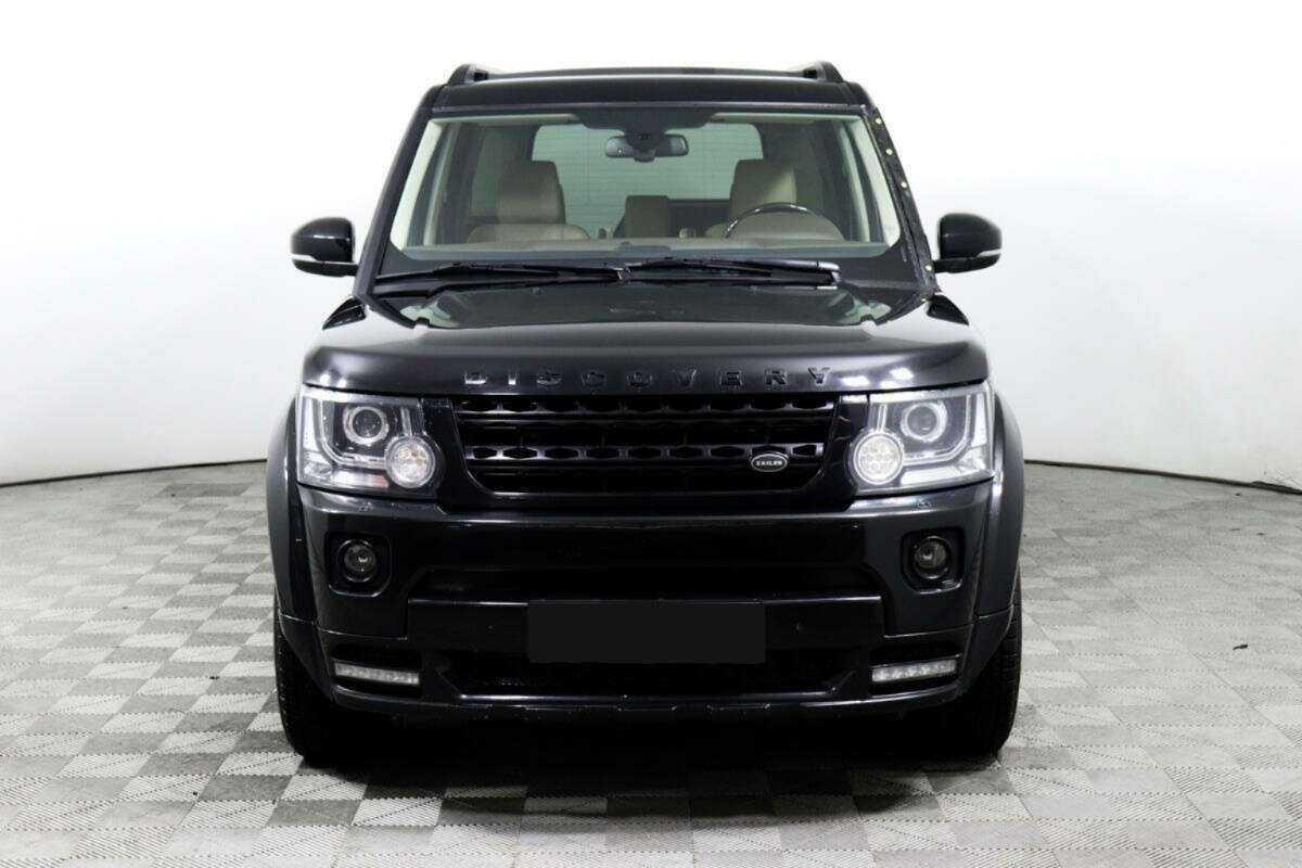 Land Rover Discovery с пробегом — 2015 год. Фото: #1