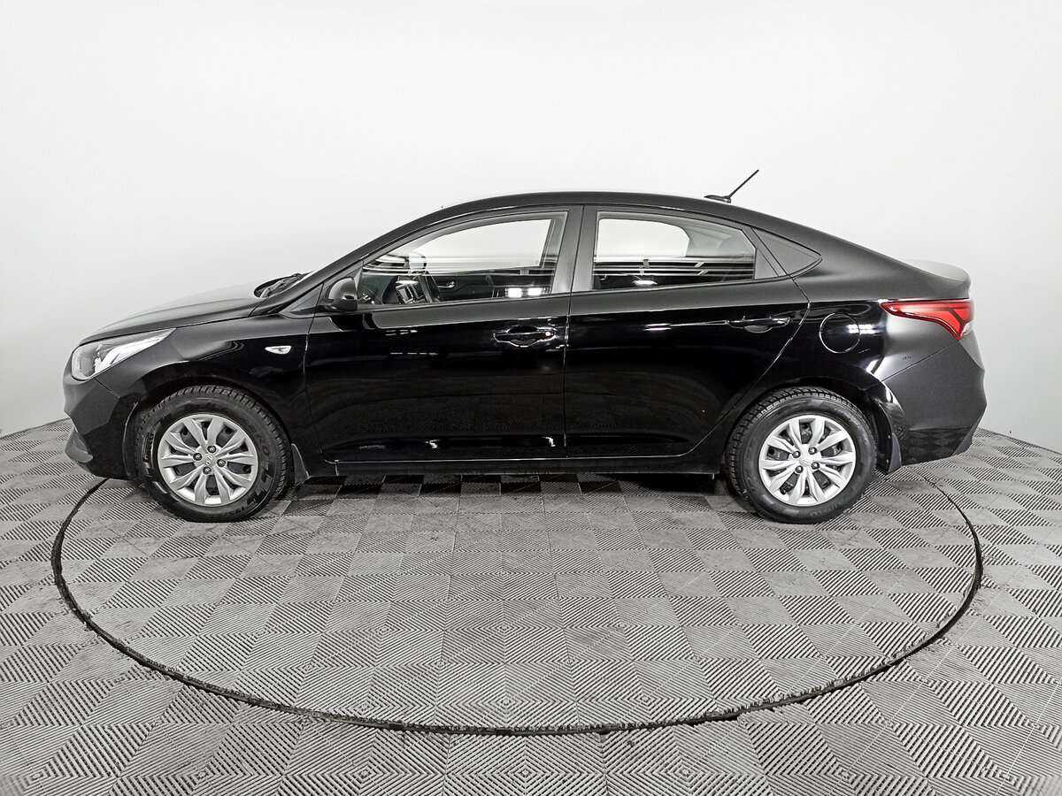 Hyundai Solaris с пробегом — 2017 год. Фото: #7