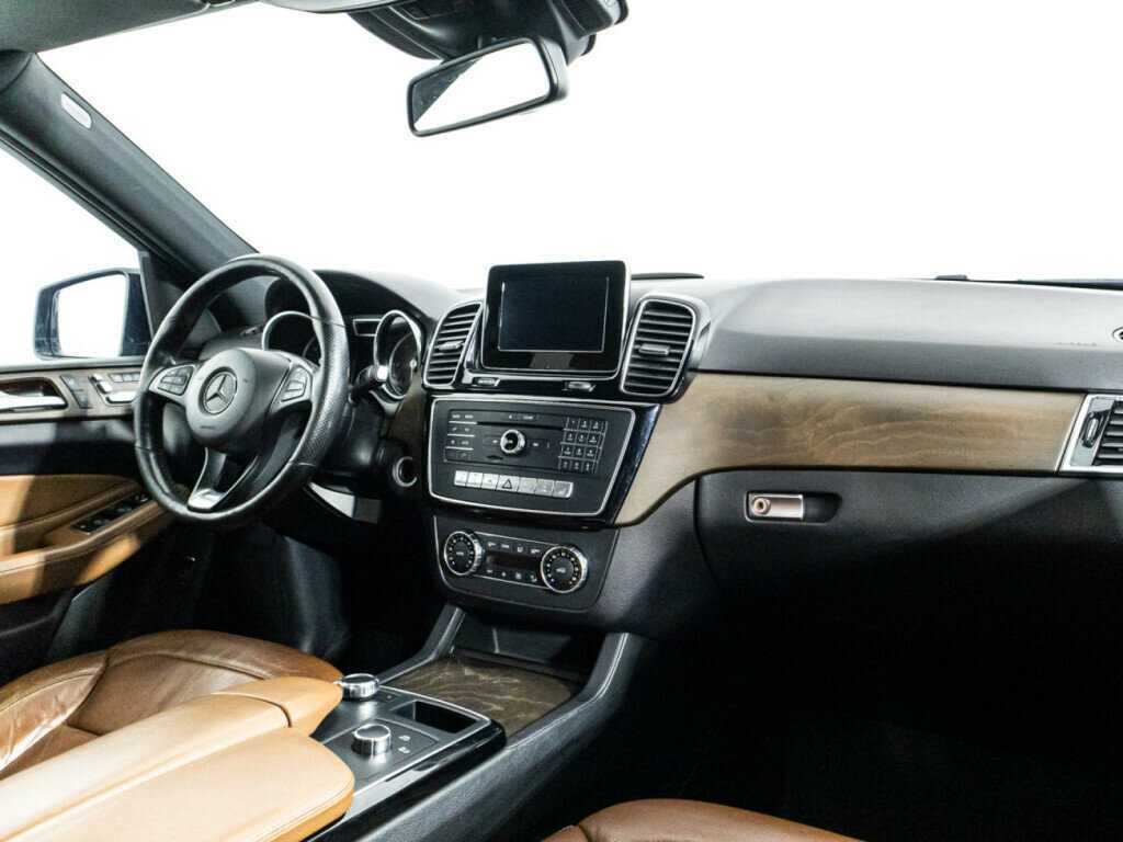 Mercedes-Benz GLE с пробегом — 2016 год. Фото: #8