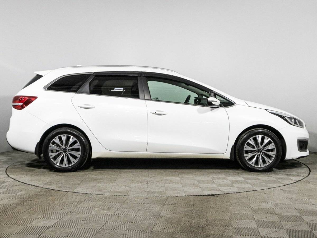 Kia Ceed с пробегом — 2018 год. Фото: #3