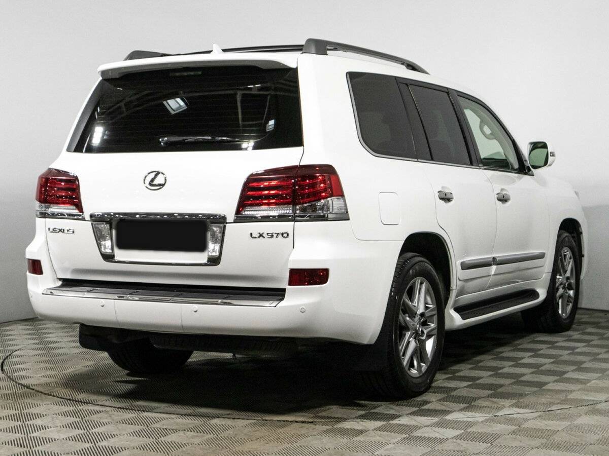 Lexus LX с пробегом — 2013 год. Фото: #4