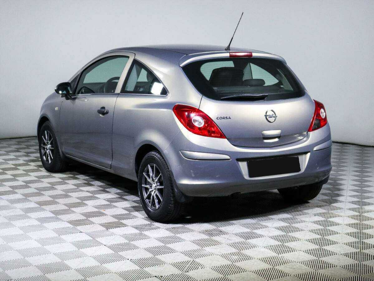 Opel Corsa с пробегом — 2012 год. Фото: #5