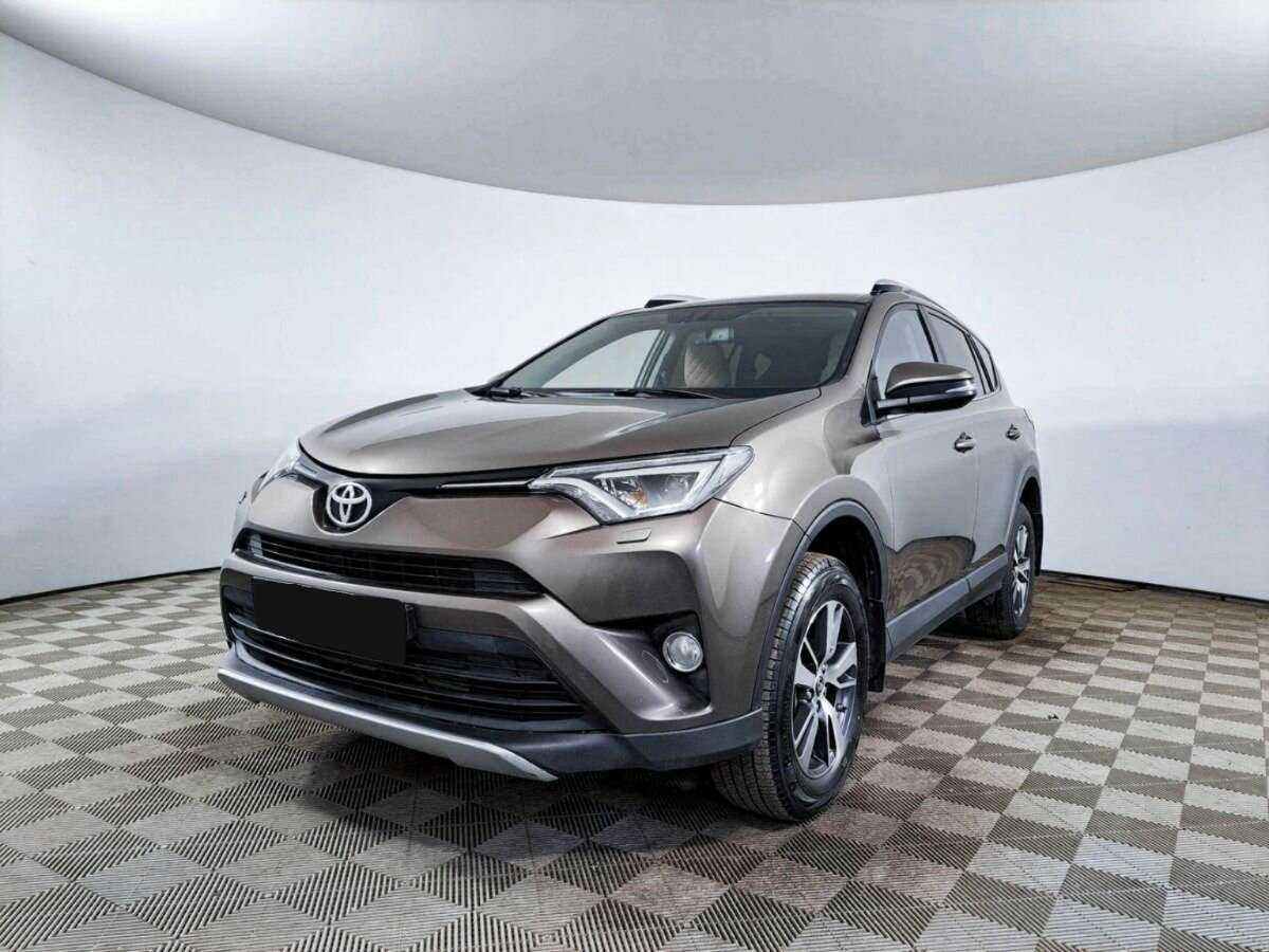 Toyota RAV4 с пробегом — 2019 год. Фото: #0