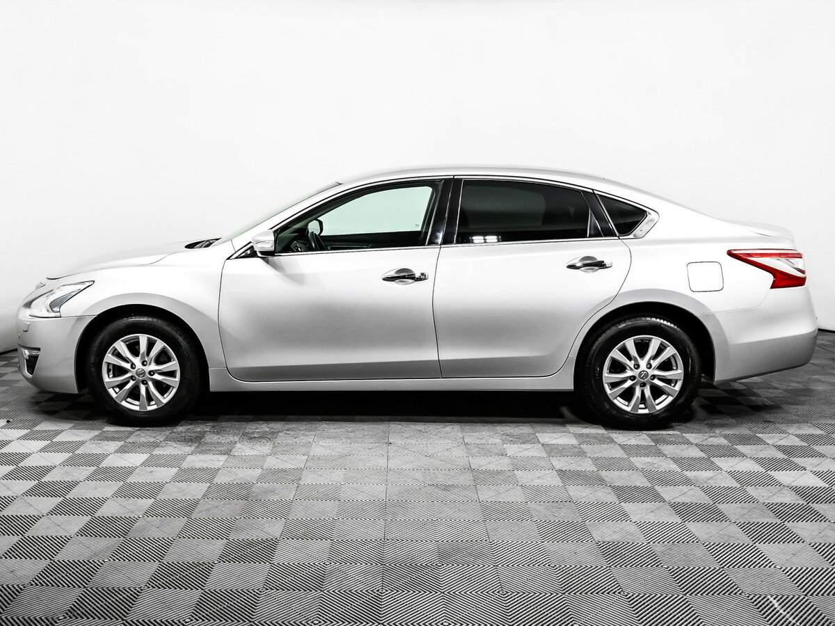 Nissan Teana с пробегом — 2015 год. Фото: #7