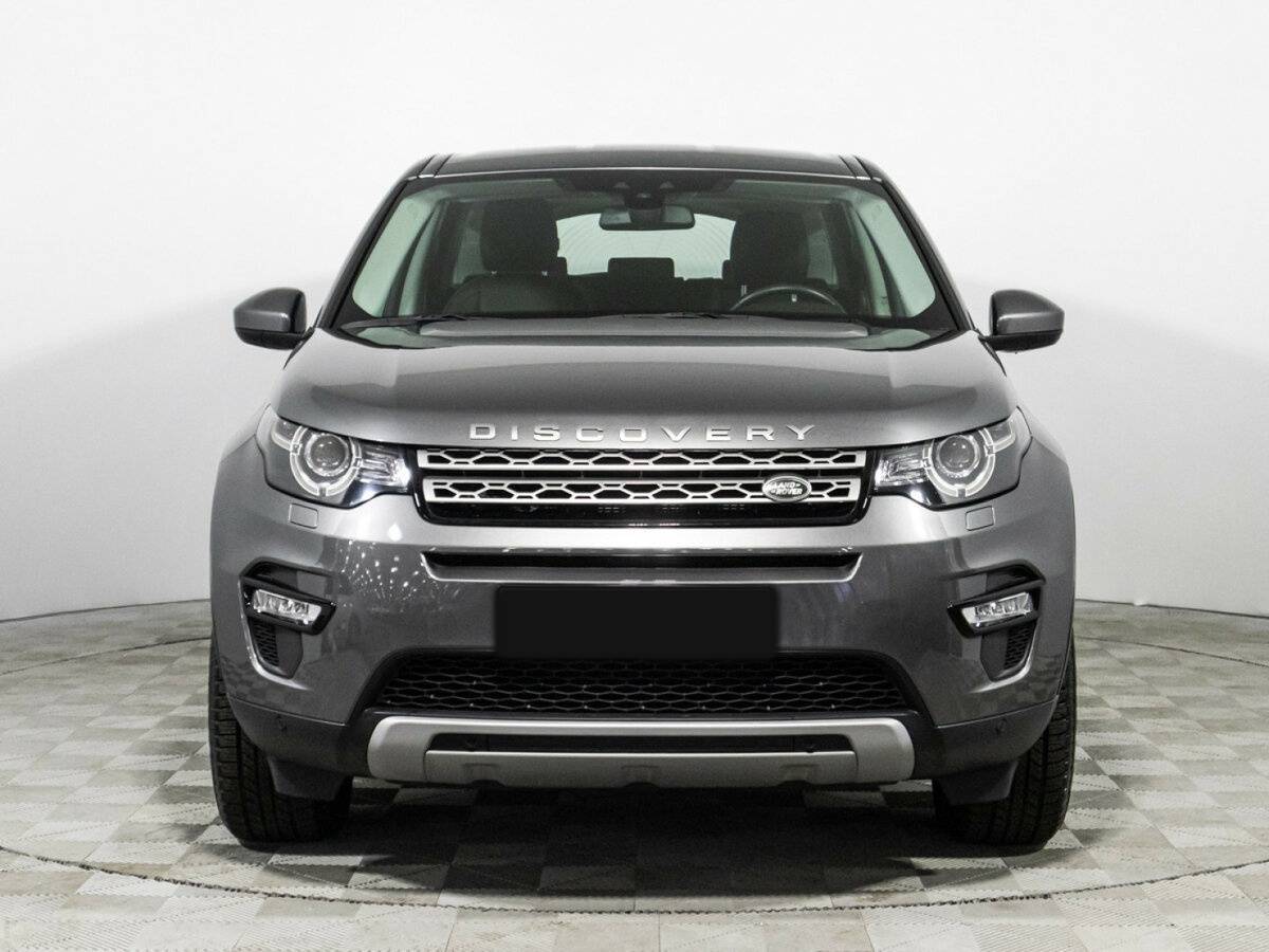 Land Rover Discovery Sport с пробегом — 2018 год. Фото: #1