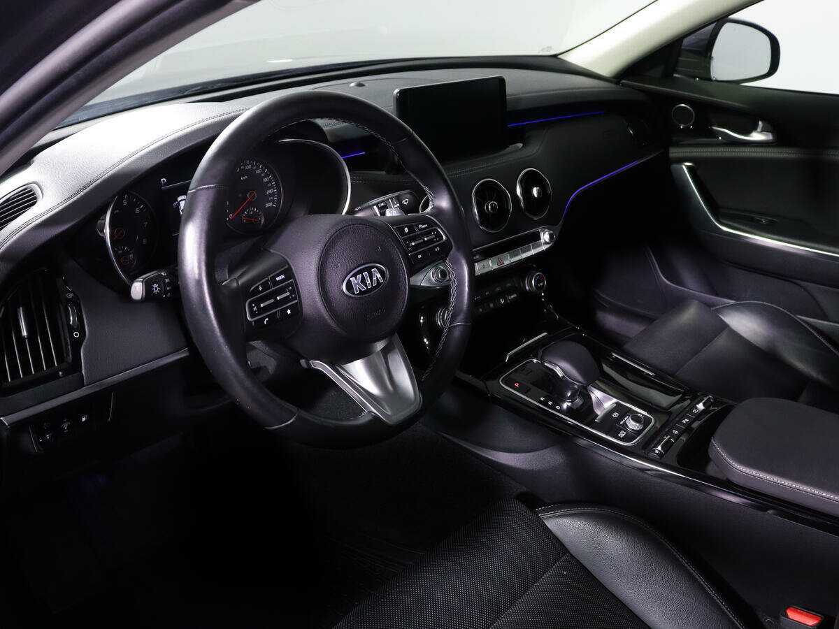 Kia Stinger с пробегом — 2021 год. Фото: #13