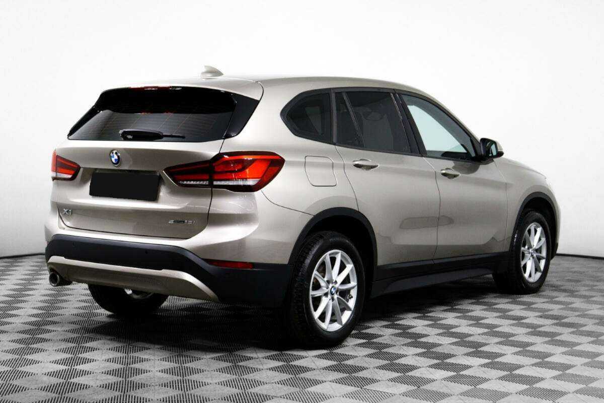 BMW X1 с пробегом — 2020 год. Фото: #4