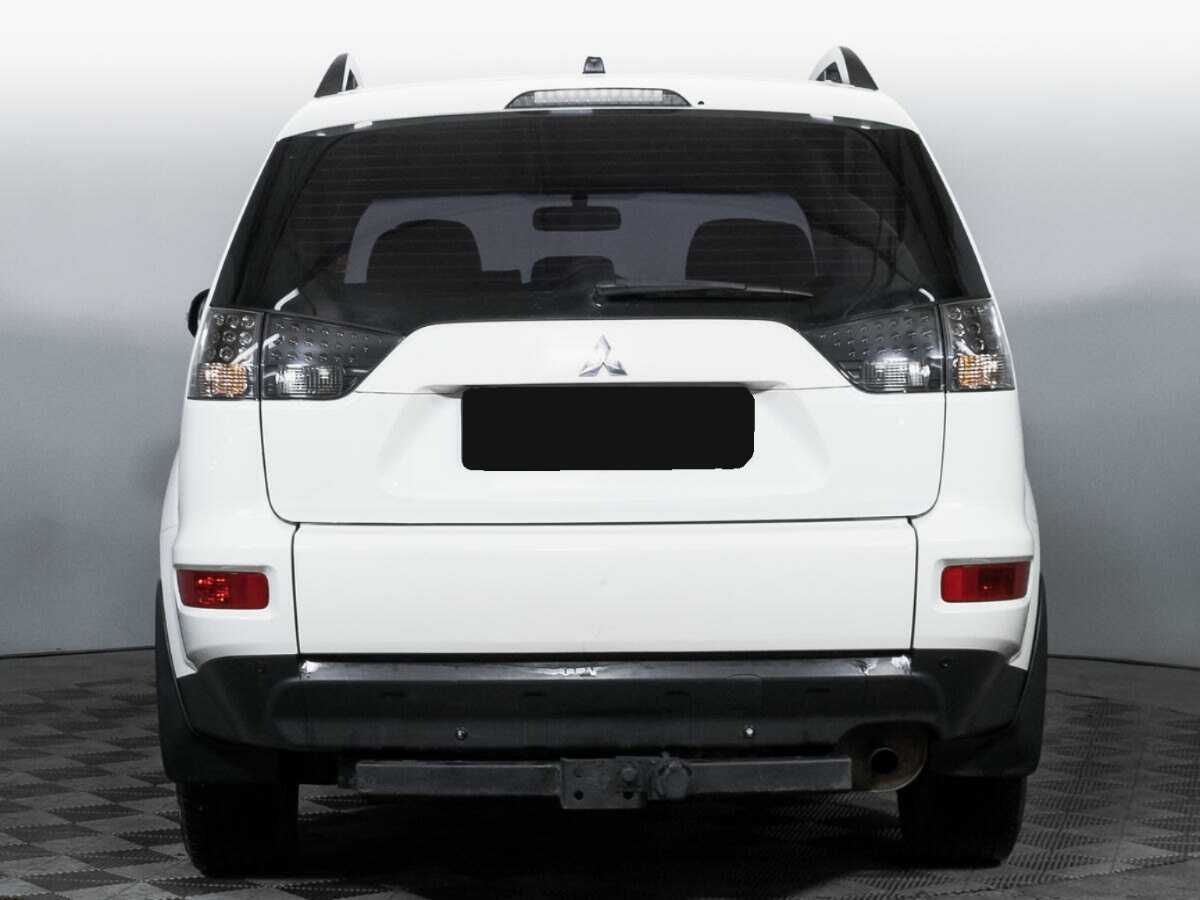 Mitsubishi Outlander с пробегом — 2011 год. Фото: #5