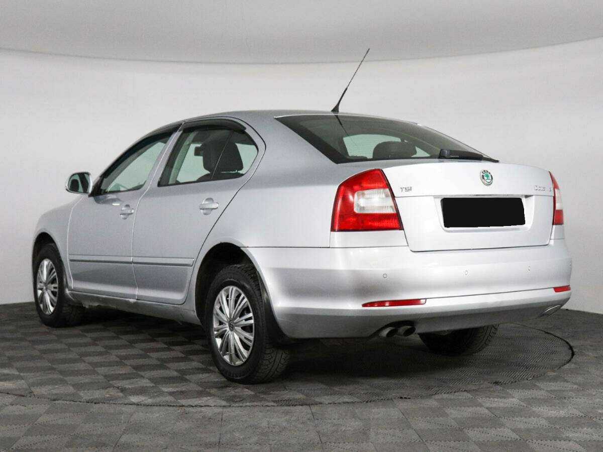 Skoda Octavia с пробегом — 2011 год. Фото: #5