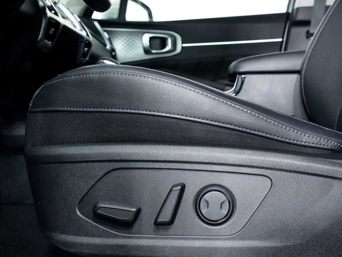 Kia Sorento с пробегом — 2021 год. Фото: #13