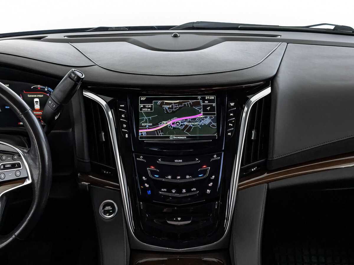 Cadillac Escalade с пробегом — 2020 год. Фото: #11