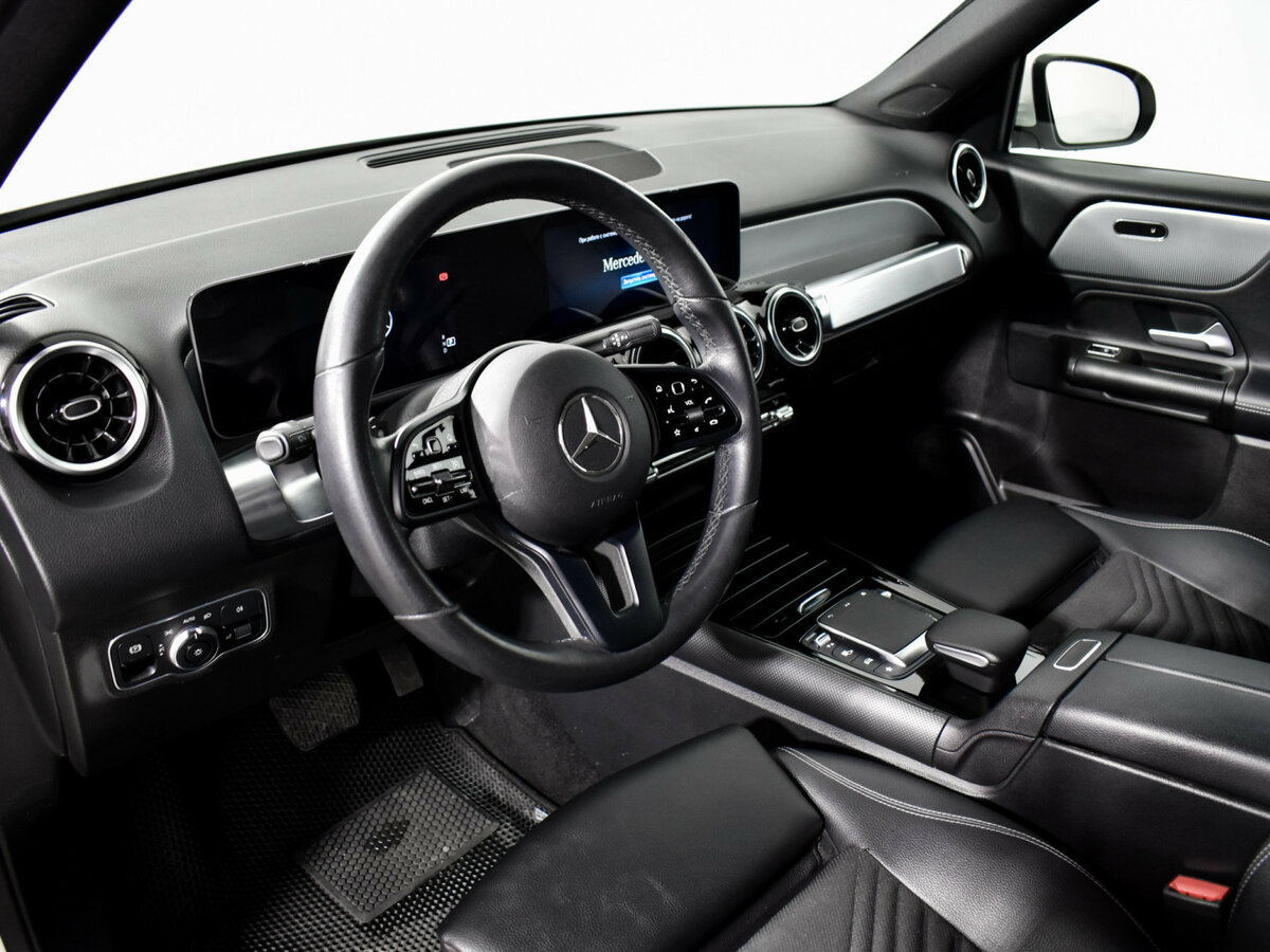 Mercedes-Benz GLB с пробегом — 2020 год. Фото: #8