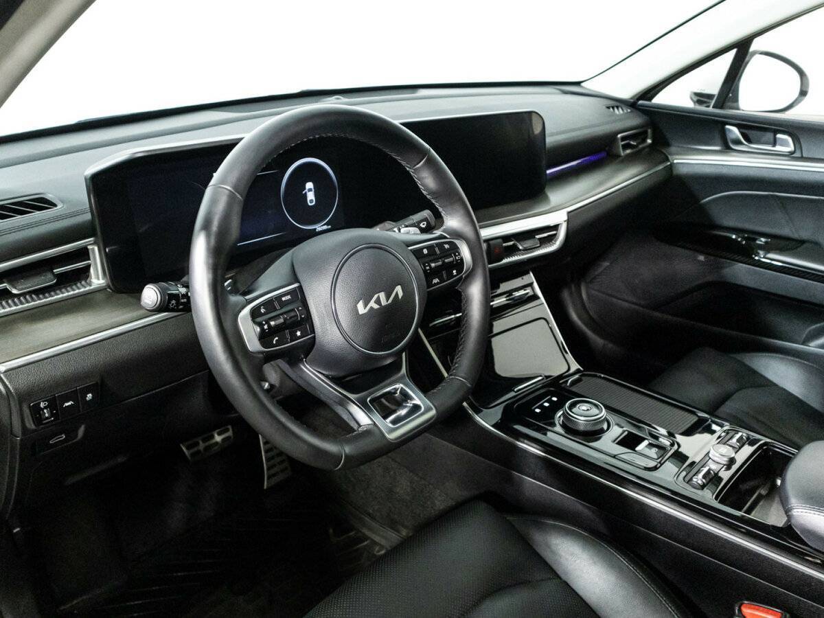 Kia K5 с пробегом — 2024 год. Фото: #10