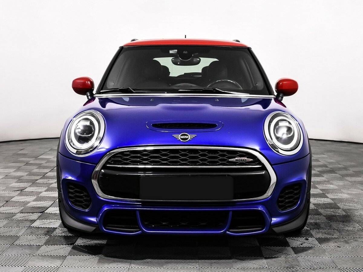 Mini Hatch с пробегом — 2020 год. Фото: #1