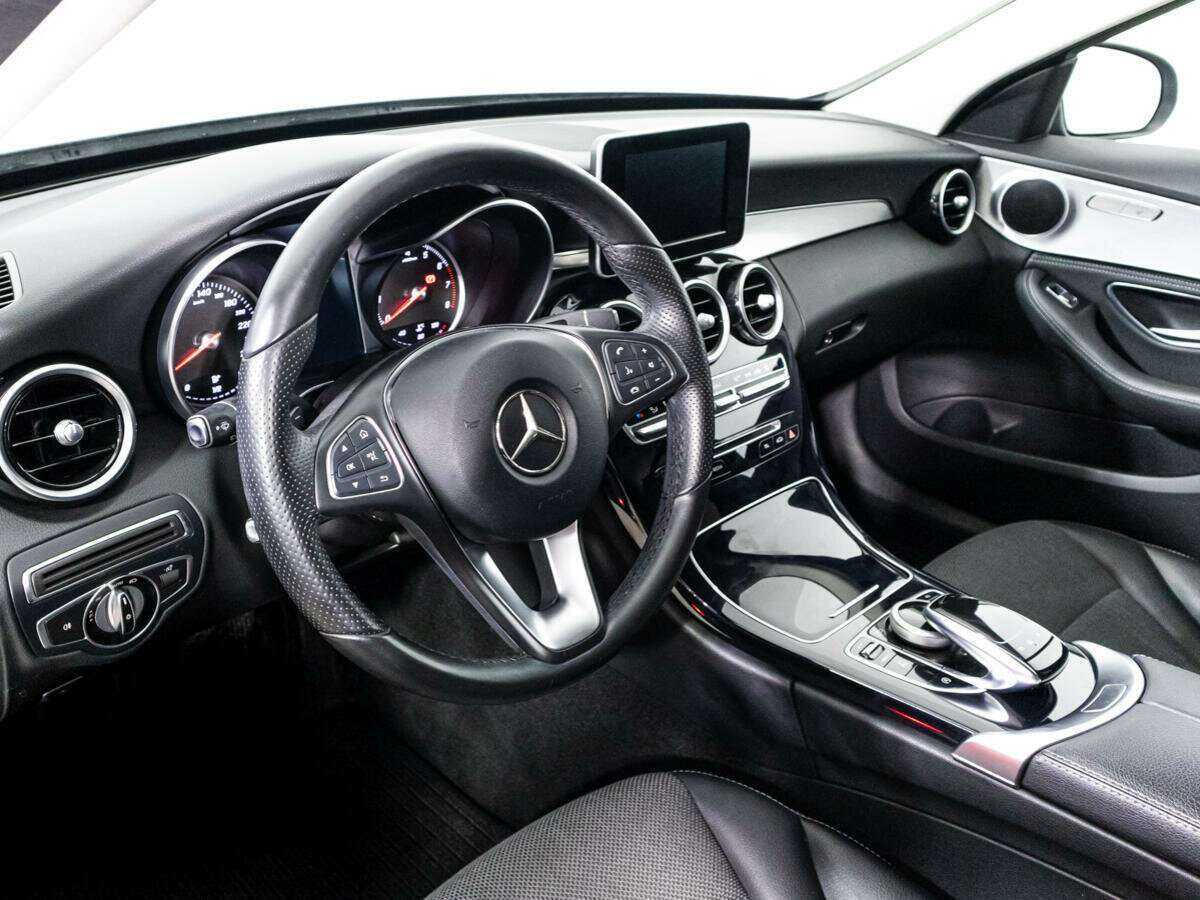 Mercedes-Benz C-Класс с пробегом — 2015 год. Фото: #10