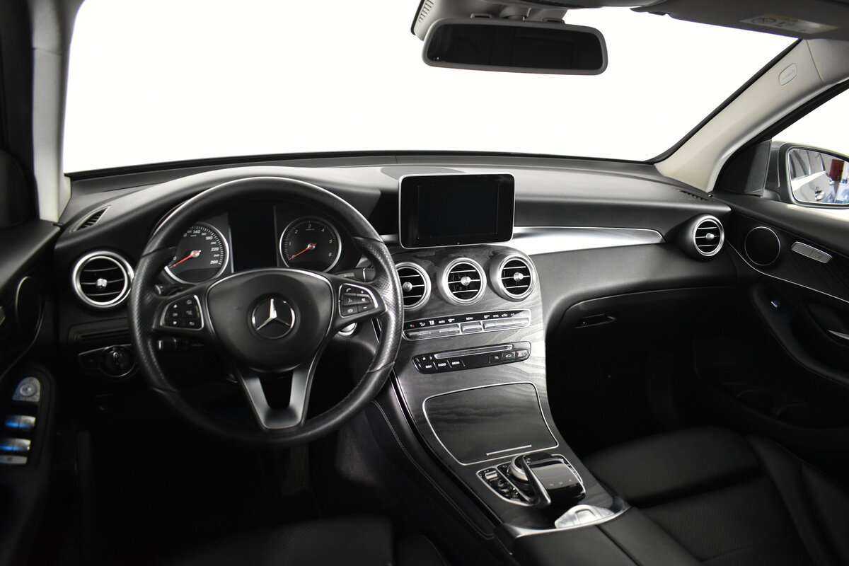 Mercedes-Benz GLC с пробегом — 2015 год. Фото: #7