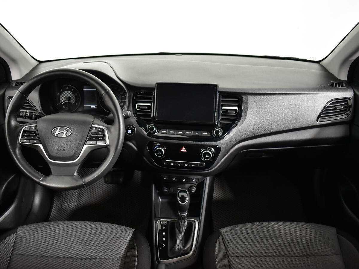 Hyundai Solaris с пробегом — 2021 год. Фото: #11