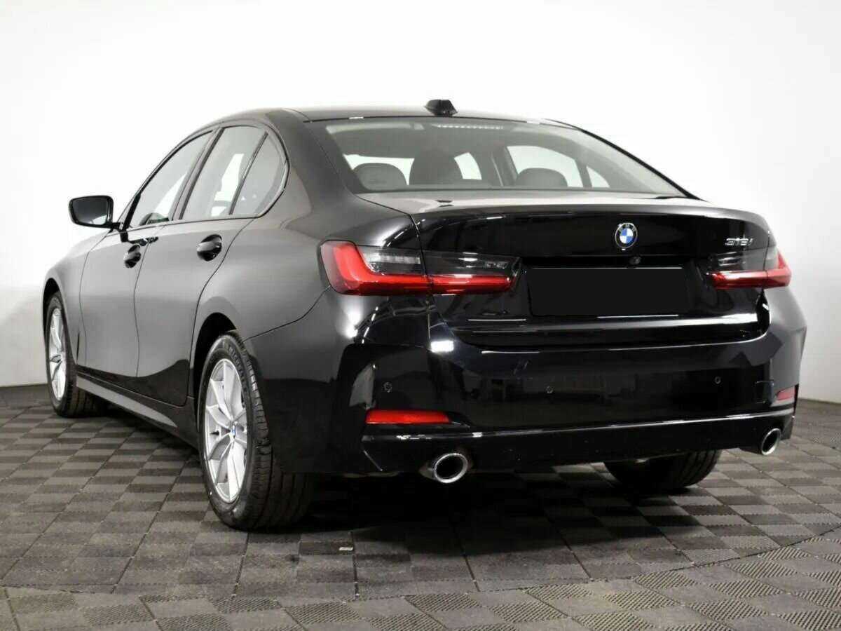BMW 3 серии с пробегом — 2023 год. Фото: #4