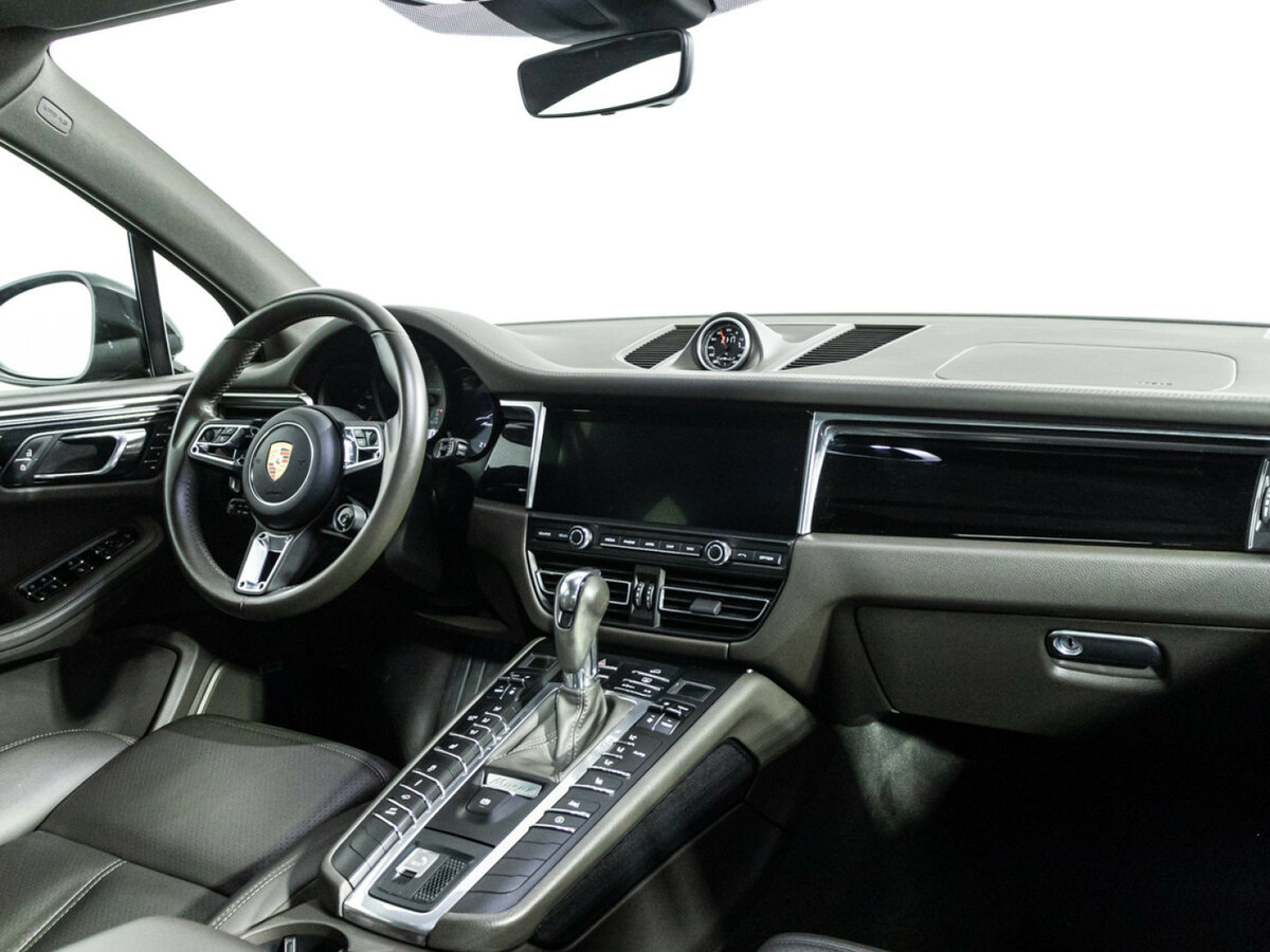 Porsche Macan с пробегом — 2019 год. Фото: #8