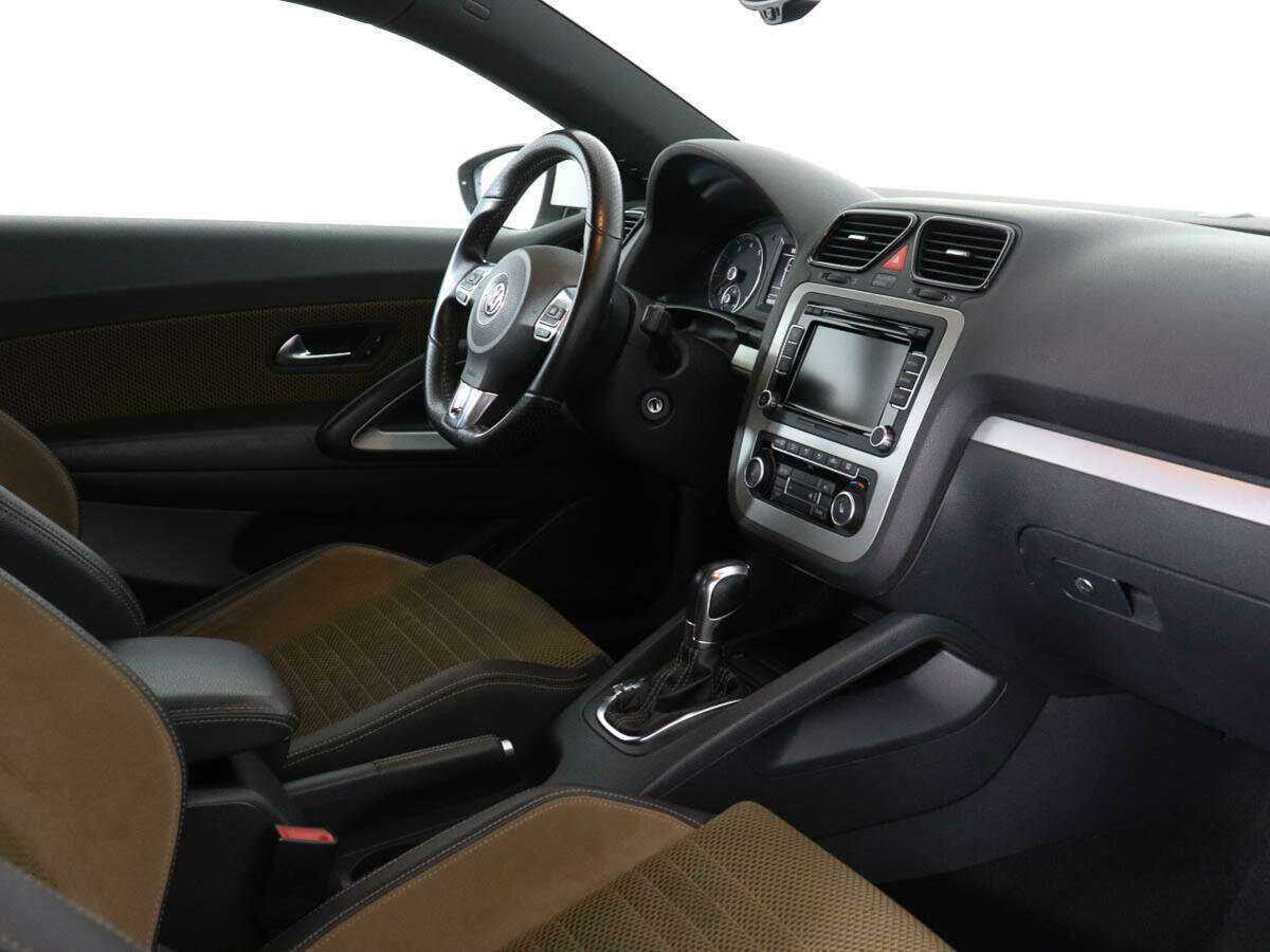 Volkswagen Scirocco с пробегом — 2012 год. Фото: #6