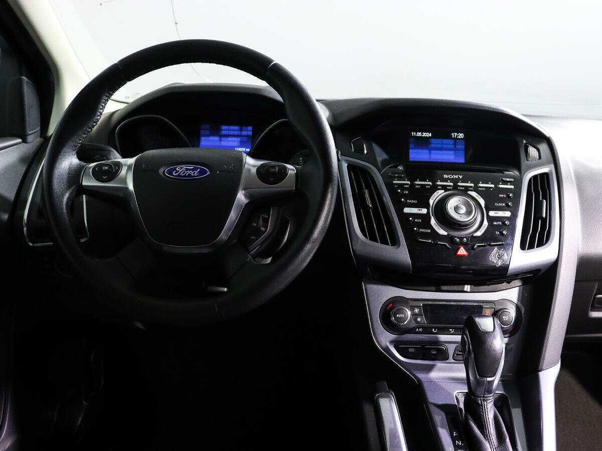 Ford Focus с пробегом — 2012 год. Фото: #9