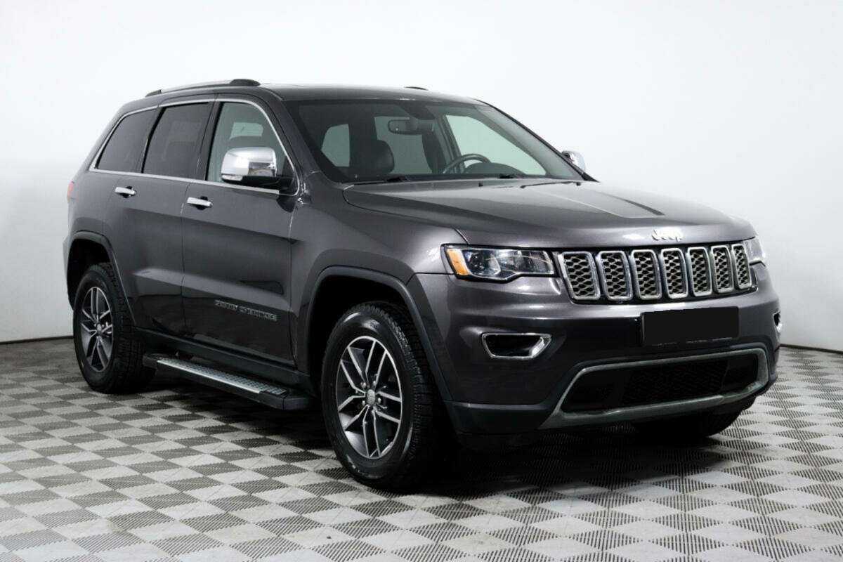 Jeep Grand Cherokee с пробегом — 2018 год. Фото: #2
