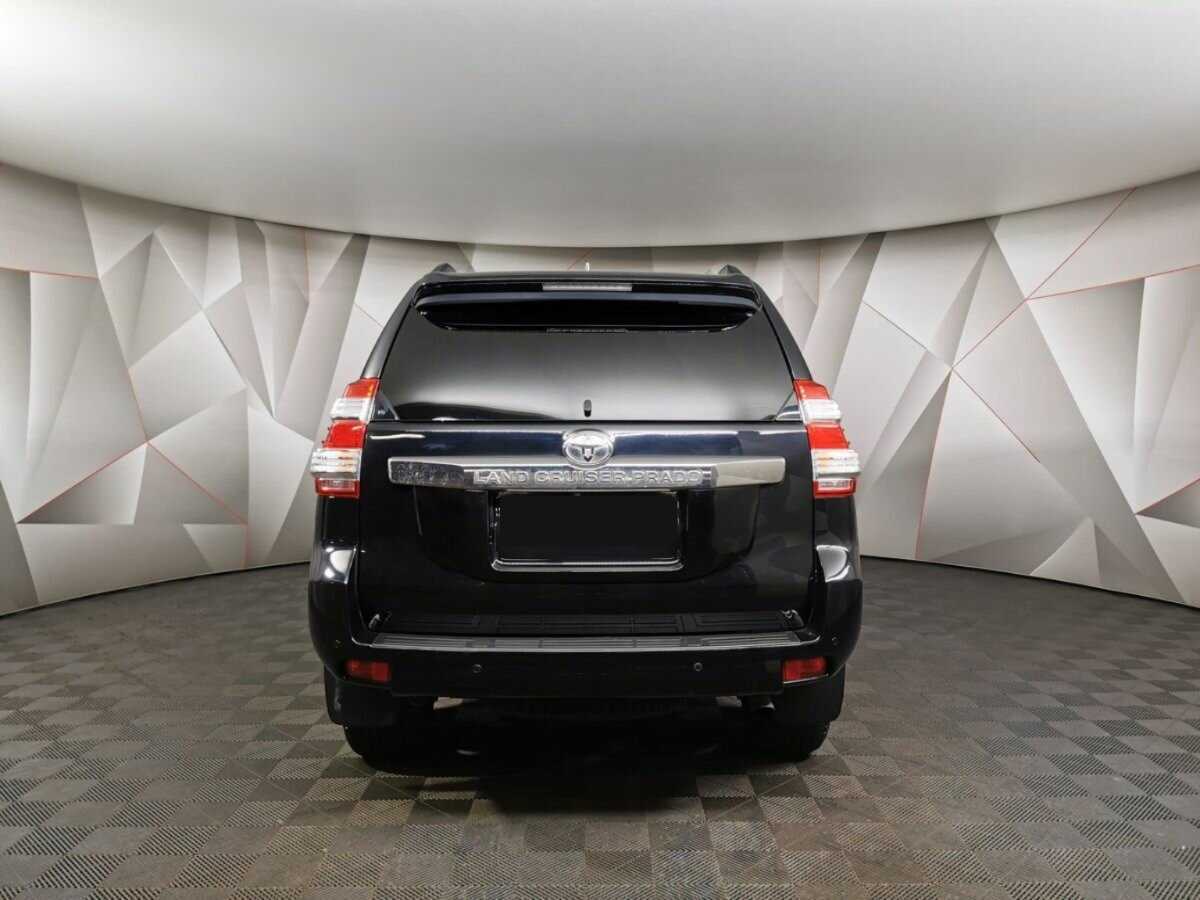 Toyota Land Cruiser Prado с пробегом — 2017 год. Фото: #7