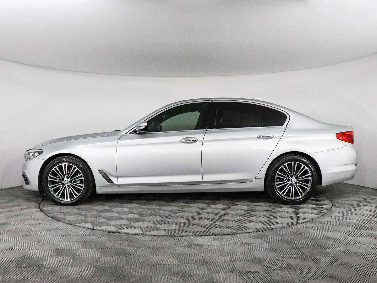 BMW 5 серии с пробегом — 2017 год. Фото: #4