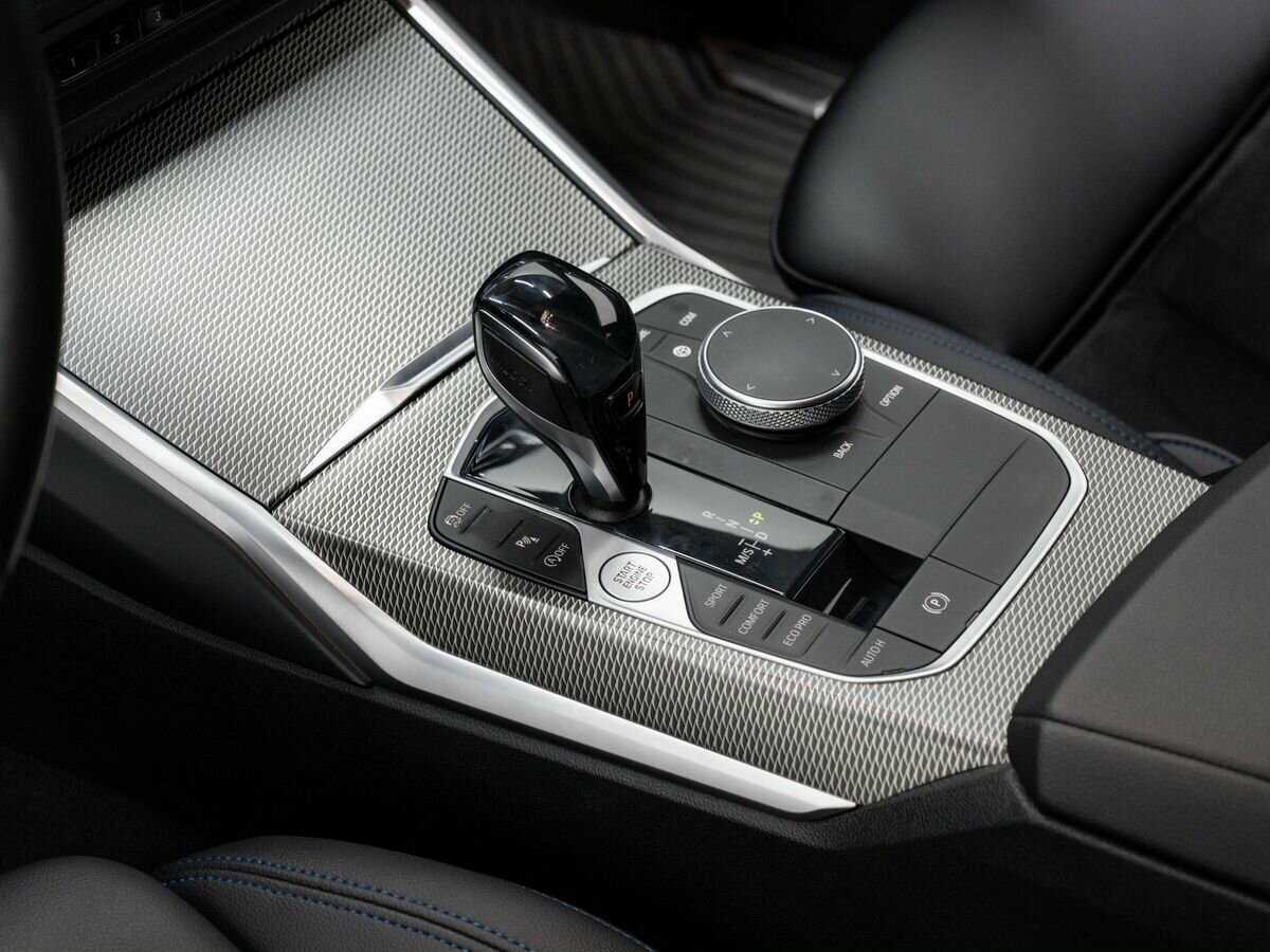 BMW 3 серии с пробегом — 2020 год. Фото: #21