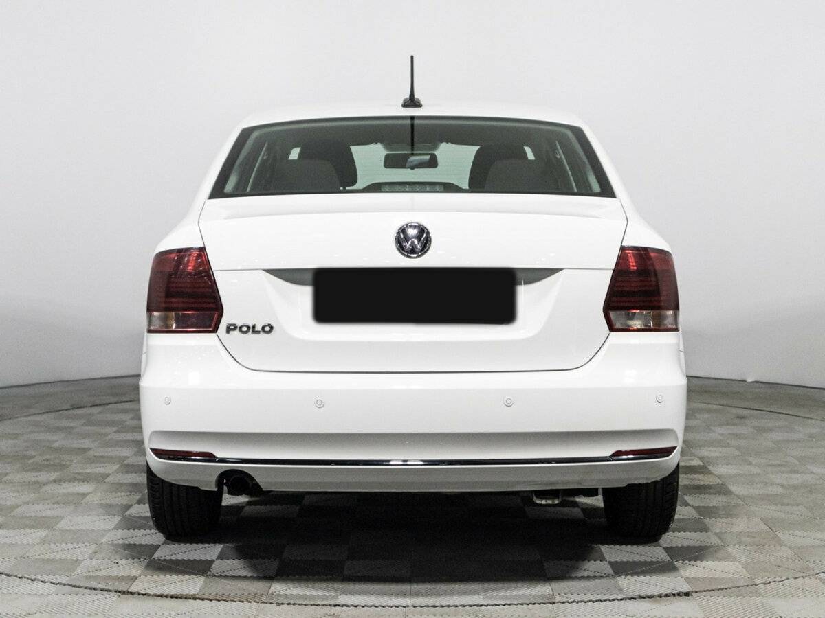 Volkswagen Polo с пробегом — 2019 год. Фото: #5