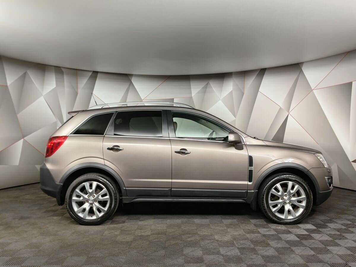 Opel Antara с пробегом — 2015 год. Фото: #5