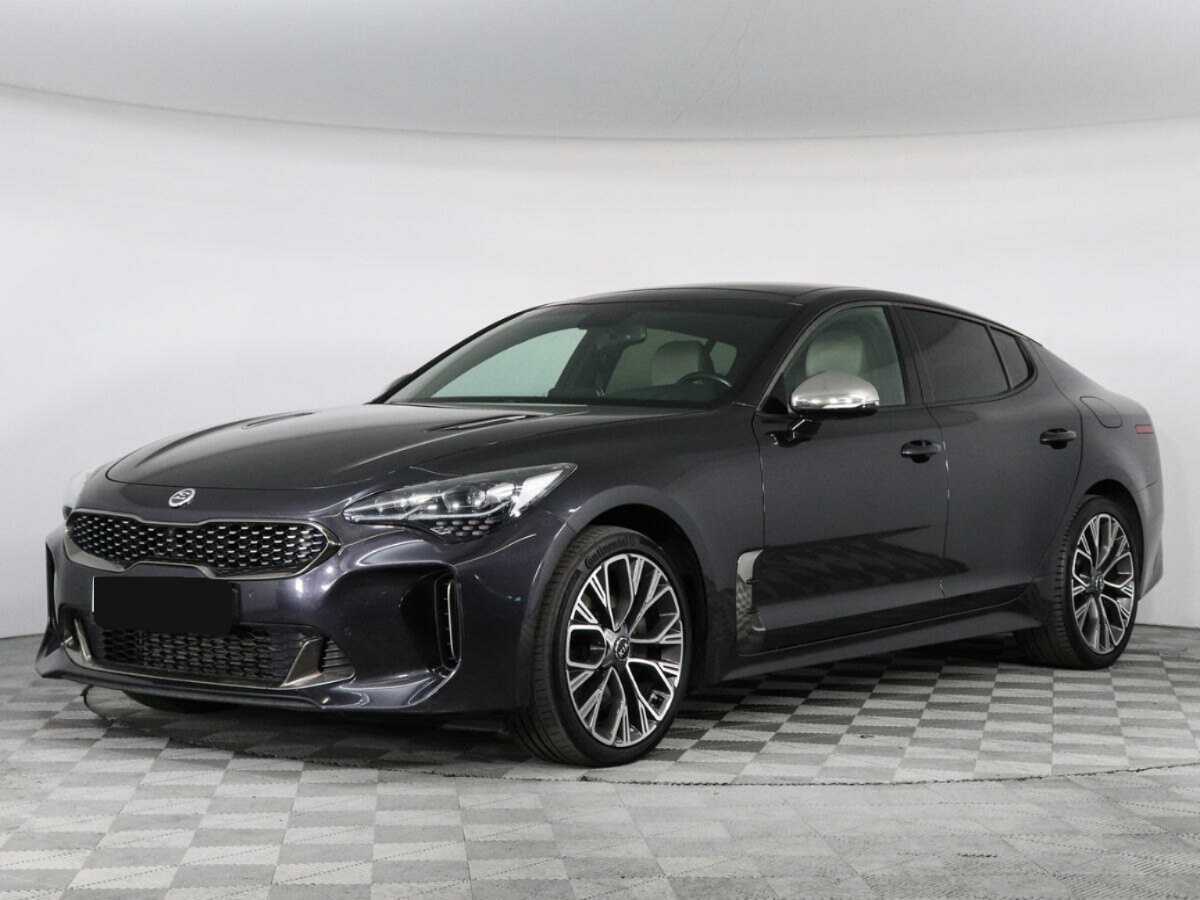 Kia Stinger с пробегом — 2018 год. Фото: #0