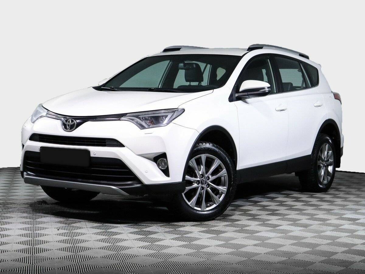 Toyota RAV4 с пробегом — 2017 год. Фото: #0