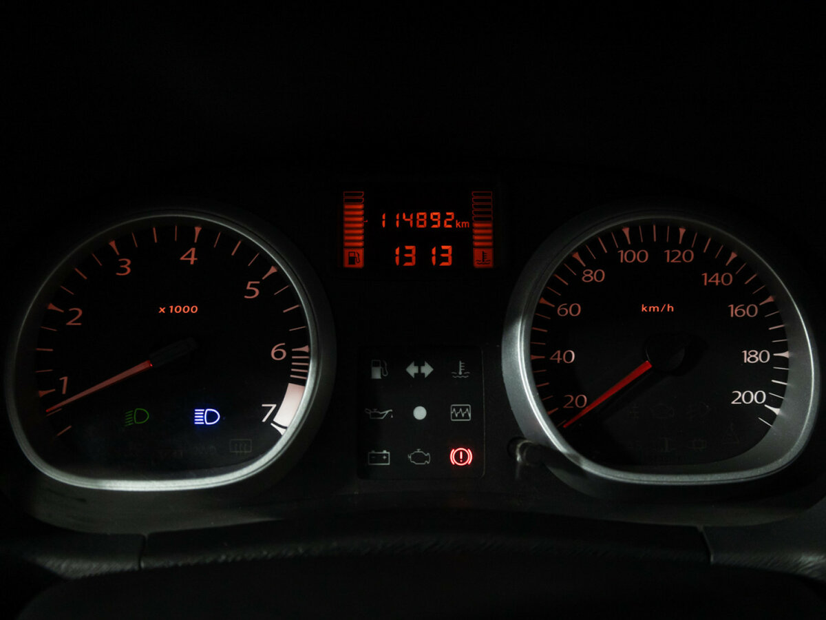 Renault Duster с пробегом — 2014 год. Фото: #9