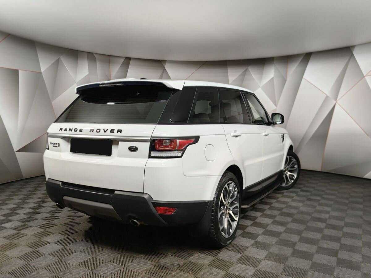 Land Rover Range Rover Sport с пробегом — 2014 год. Фото: #1