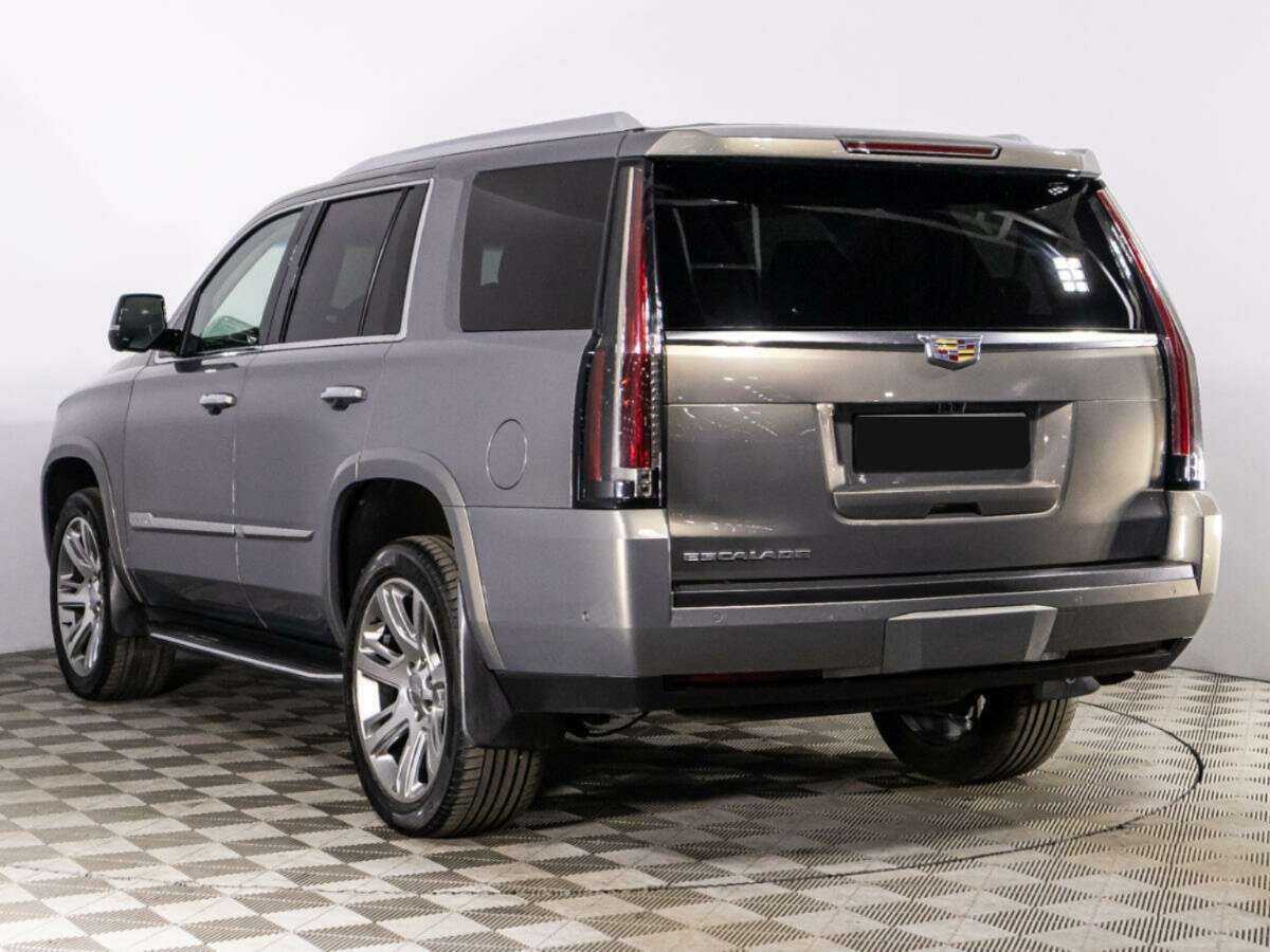 Cadillac Escalade с пробегом — 2018 год. Фото: #6