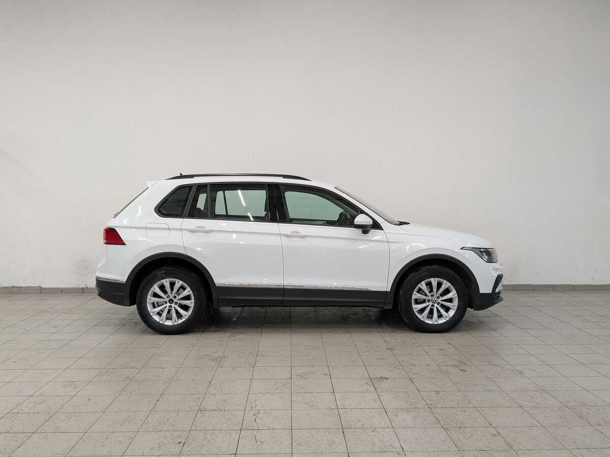 Volkswagen Tiguan с пробегом — 2021 год. Фото: #3